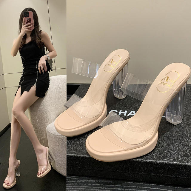 2024 summer foreign trade large size transparent crystal high heels women's new rhinestone outside wear sandals European and American pu net red
