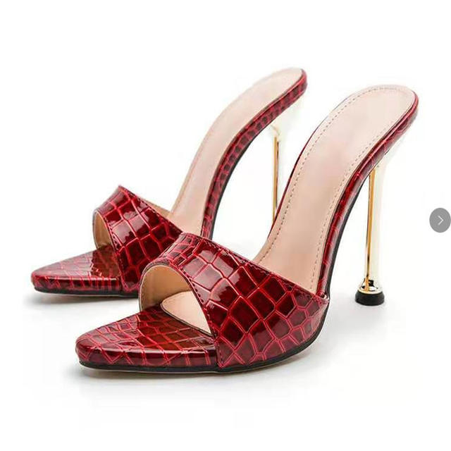 Snake Pattern Pointed Toe High Heel Sandals Women's European and American Cross-border Fashion Thin Heel Sandals Heels slippers detail 5
