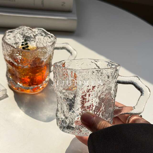 Ins-Style Glass Cup with Handle for Home Use, High Aesthetic Value, Suitable for Drinking Water, Coffee, Milk, Juice, and Breakfast detail 4