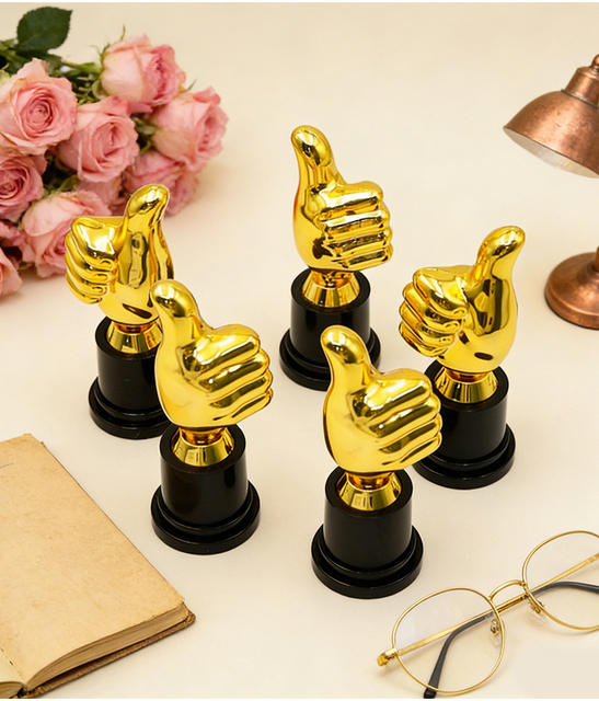 Cross-Border Thumb Trophy Children's Kindergarten Dance Competition Plastic Mini Trophy Student Award Commemorative Wholesale detail 6