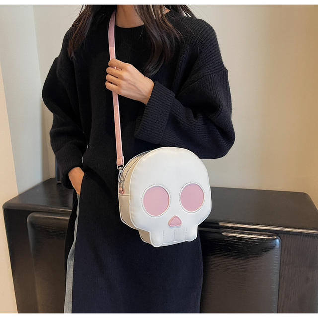 New Funny Skull Bag, Personalized and Interesting Crossbody Bag, Fashionable Contrasting Color Niche Design Shoulder Bag, Cross-Border Women's Bag detail 11