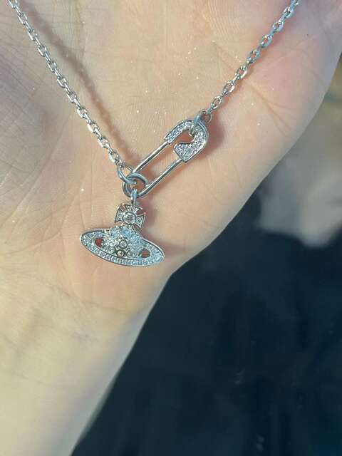 Empress Dowager Boutique Saturn Pin Necklace Girls New Entry Luxury Pape Pendant Niche High-end Clavicle Chain detail 6