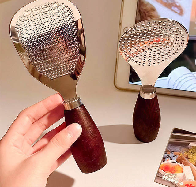 Wooden Handle Stainless Steel Rice Spoon, Rice Spatula for Home Use, Standable Wooden Handle Household Spoon, Kitchen Rice Serving Spoon for Rice Cooker detail 4