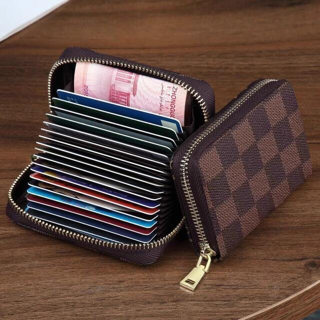 Anti-Degaussing Card Holder for Women, Large Capacity, Multiple Card Slots, Credit Card Id Slot, Driver's License, Business Card Holder, Bank Card Holder detail 1