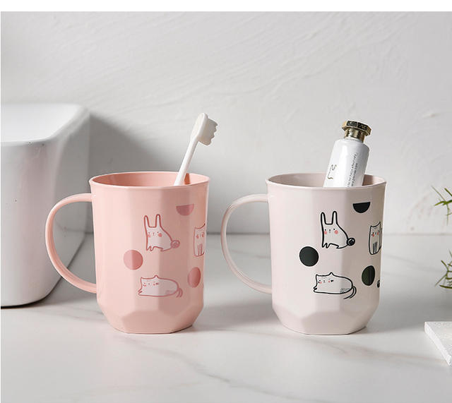 Plastic mouthwash Cup toothbrush cup children's toothbrush cup creative cute couple brushing Cup toothbrush cup detail 12