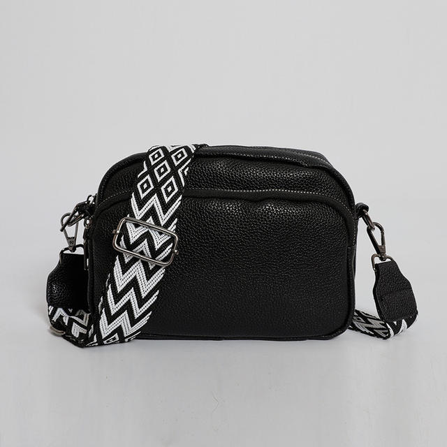 Cross-Border 2025 New Fashion Women's Bag, High-End Simple and Elegant Shoulder Crossbody Bag, Versatile Retro Small Square Bag