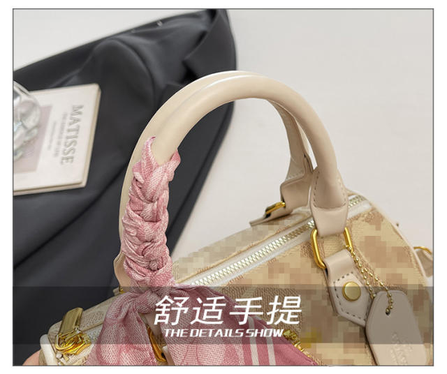 Women's Large-Capacity Commuter Pillow Bag, New Foreign Trade Style, Single Shoulder Crossbody Bag, Trendy Versatile Handbag, Small Tote Bag detail 5