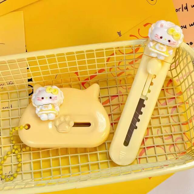 High-value cute kitty art knife hand account cutting paper mini express box opening artifact portable sharp small size detail 10