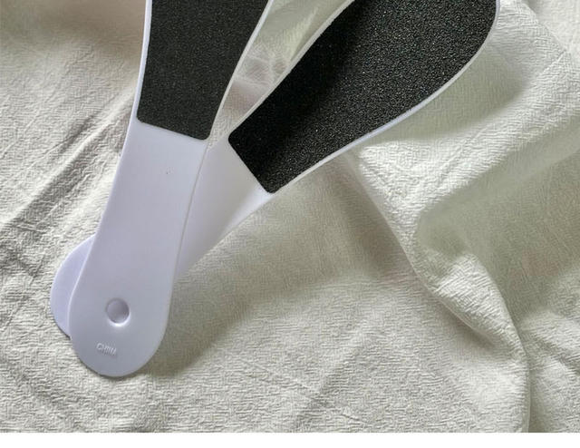 Disposable Foot Scrubber to Remove Dead Skin and Calluses, Sandpaper, Foot Grinding Stone, Foot Washing Brush, Manicure and Pedicure Tool, Double-Sided Scrubber detail 10