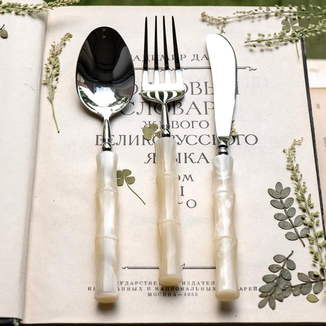 High-Quality Stainless Steel Cutlery Set: Steak Knife, Fork, and Spoon Three-Piece Set, High-End Western-Style Dessert Spoon, Long-Handled Knife, Fork, and Spoon detail 8