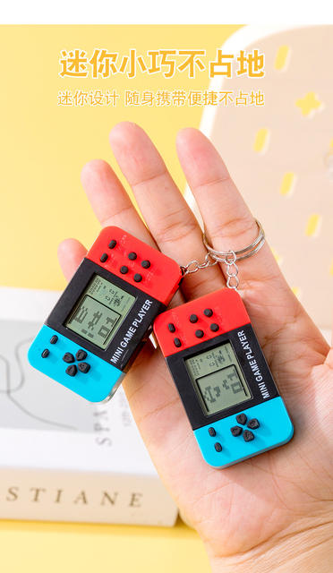 Cross-Border Handheld Electronic Game Console Handheld Toy Classic Nostalgic Tetris Game Keychain Small Pendant detail 5
