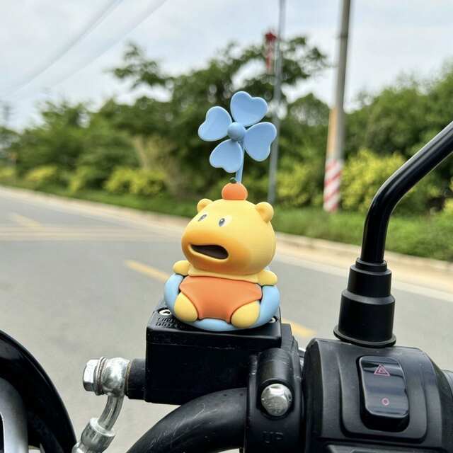 Electric Vehicle Decoration Capybara Lulu Rotating Windmill Bicycle Motorcycle Universal Cute Decorative Toy Pendant detail 8