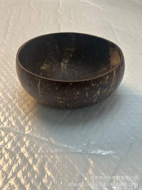 Vietnam Natural Old Coconut Shell Bowl Coconut Shell Bowl Factory Wholesale Source Hainan Creative Handmade Disposable Dongxing Small detail 5
