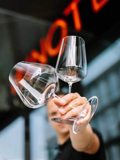 High-Quality, High-End Zalto Alternative Handmade Red Wine Glass, Crystal Glass, Ultra-Thin Burgundy, Oem Processing, Custom Logo detail 12
