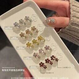 Mini Square Zirconia Flat-Back Rhinestones Square Nail Art Decorations Square Nail Diamonds Square Nail Art Diamond Decorations detail 5