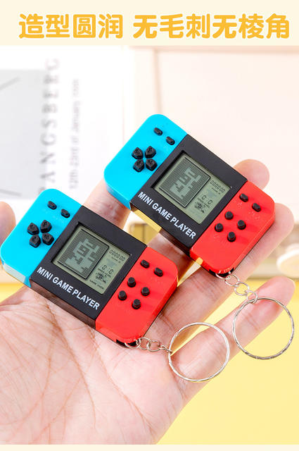 Cross-Border Handheld Electronic Game Console Handheld Toy Classic Nostalgic Tetris Game Keychain Small Pendant detail 9