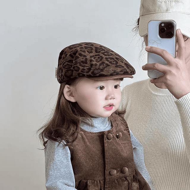 Children's Hats, Spring & Fall Style, Leopard Print Forward Hats, Men's and Women's Baby Reverse Berets, Kidsren's Retro Painter Hats