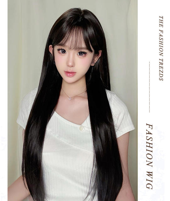 Wholesale of Stylish Black Long Straight Everyday Fashion High-Quality Natural Face-Slimming Age-Reducing Full Wigs for Women detail 10