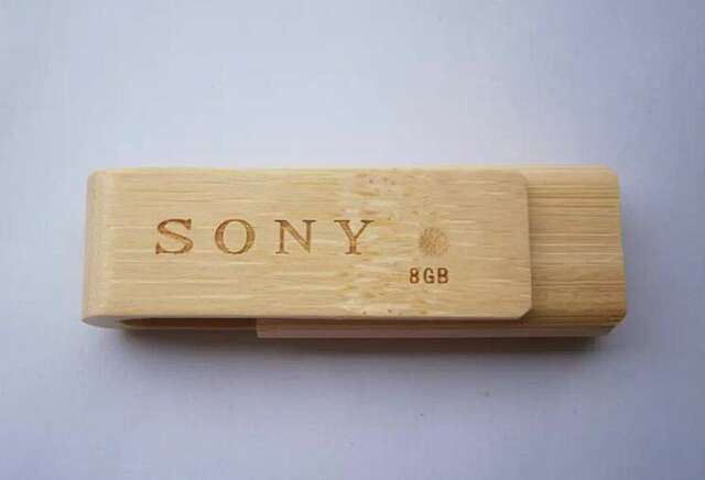 Bamboo USB flash drive rotating bamboo USB flash drive detail 9