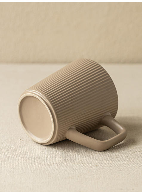 Simple Style Vertical Pattern Ceramic Water Cup High Color Value Household Large Capacity Mug Couple Cup Wholesale for Office detail 7