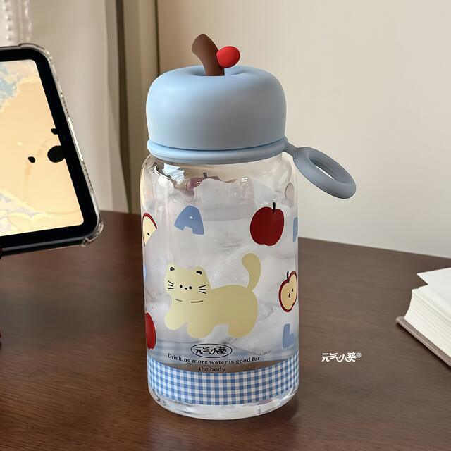 New Minimalist Ins-Style Plastic Cup with Pendant for Students, High-Appearance Cartoon Portable Water Bottle for Girls and Children detail 2