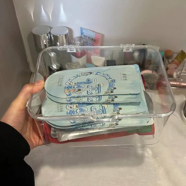 Flip-Top Desktop Storage Box, Transparent Acrylic Dust-Proof Organizer Box, Bedroom Dormitory Office Storage Basket with Lid detail 3
