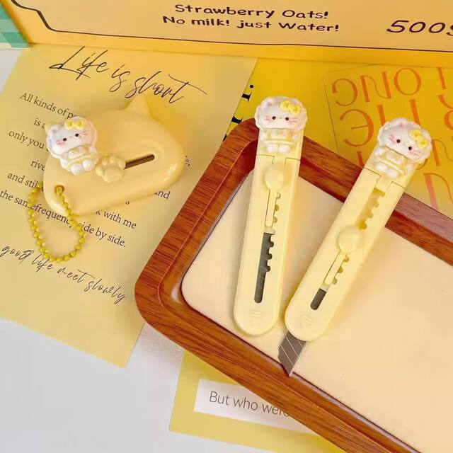High-value cute kitty art knife hand account cutting paper mini express box opening artifact portable sharp small size detail 3