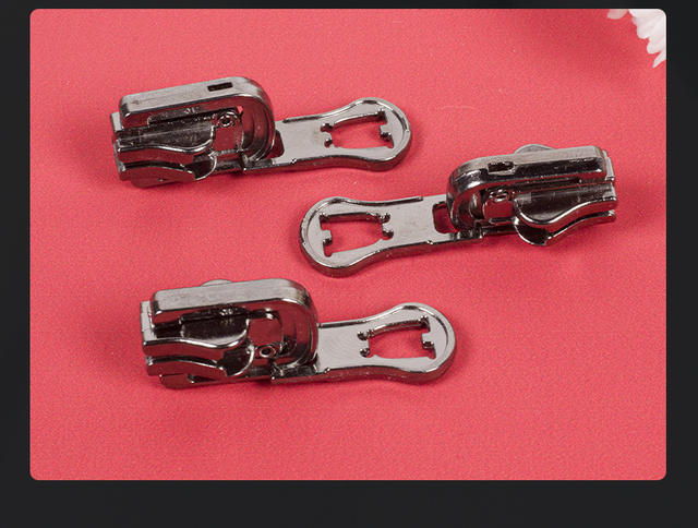 Pull lock 5 resin double-sided laser pull lock clothing luggage accessories simple atmospheric jacket pull lock detail 10