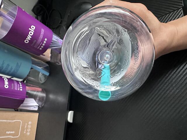 New Owala Plastic Water Cup Freesip Straw Cup Outdoor Fitness Portable Water Cup with Handle Sports Plastic Cup detail 5