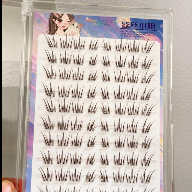 Natural Look White Tea Warm Brown False Eyelashes with Air-Like Lashes and Soft Light Filter, Gentle and Essential for Daily Commuting detail 5