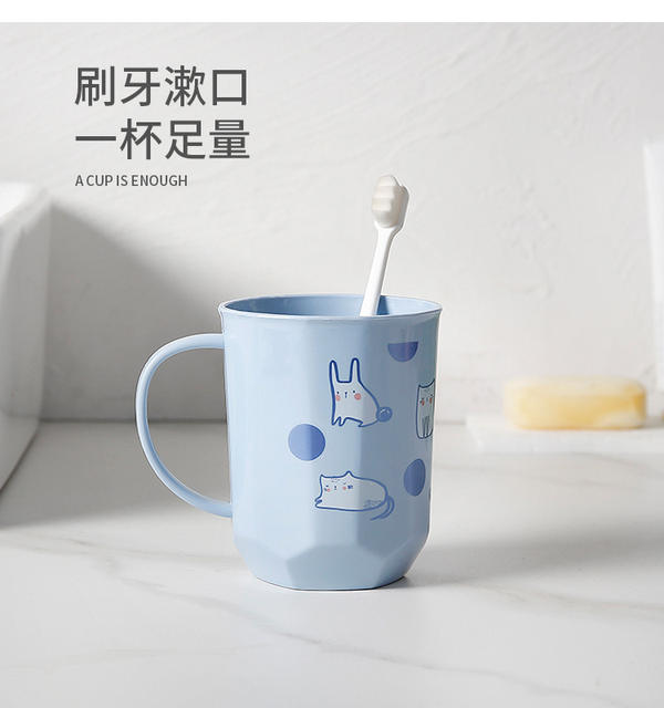 Plastic mouthwash Cup toothbrush cup children's toothbrush cup creative cute couple brushing Cup toothbrush cup detail 3