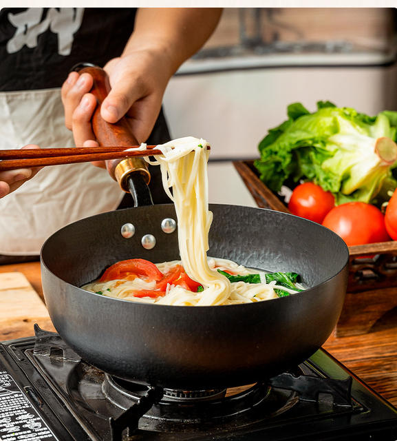 Carefully Selected Traditional Hand-Forged Cooking Pot for Home Kitchen Use, Hammered Texture Small Iron Pot, Large Belly Pot, Mini Pot for Baby Food, Non-Coated detail 6